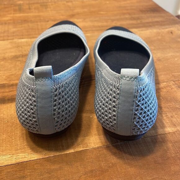 Vince Camuto Washable Pointed Toe Ballet Flats Size 6.5 - Picture 7 of 9